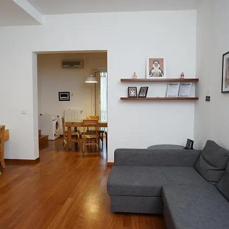 Manzoni House Апартаменты Бари
