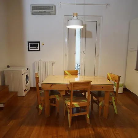 Апартаменты Manzoni House *