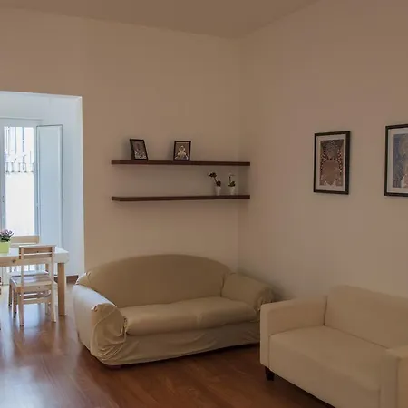 Apartment Manzoni House
